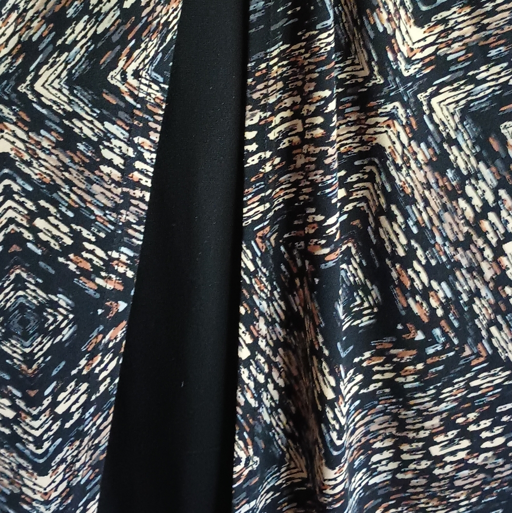 Multicolor Print Dress - Picture 5 of 7